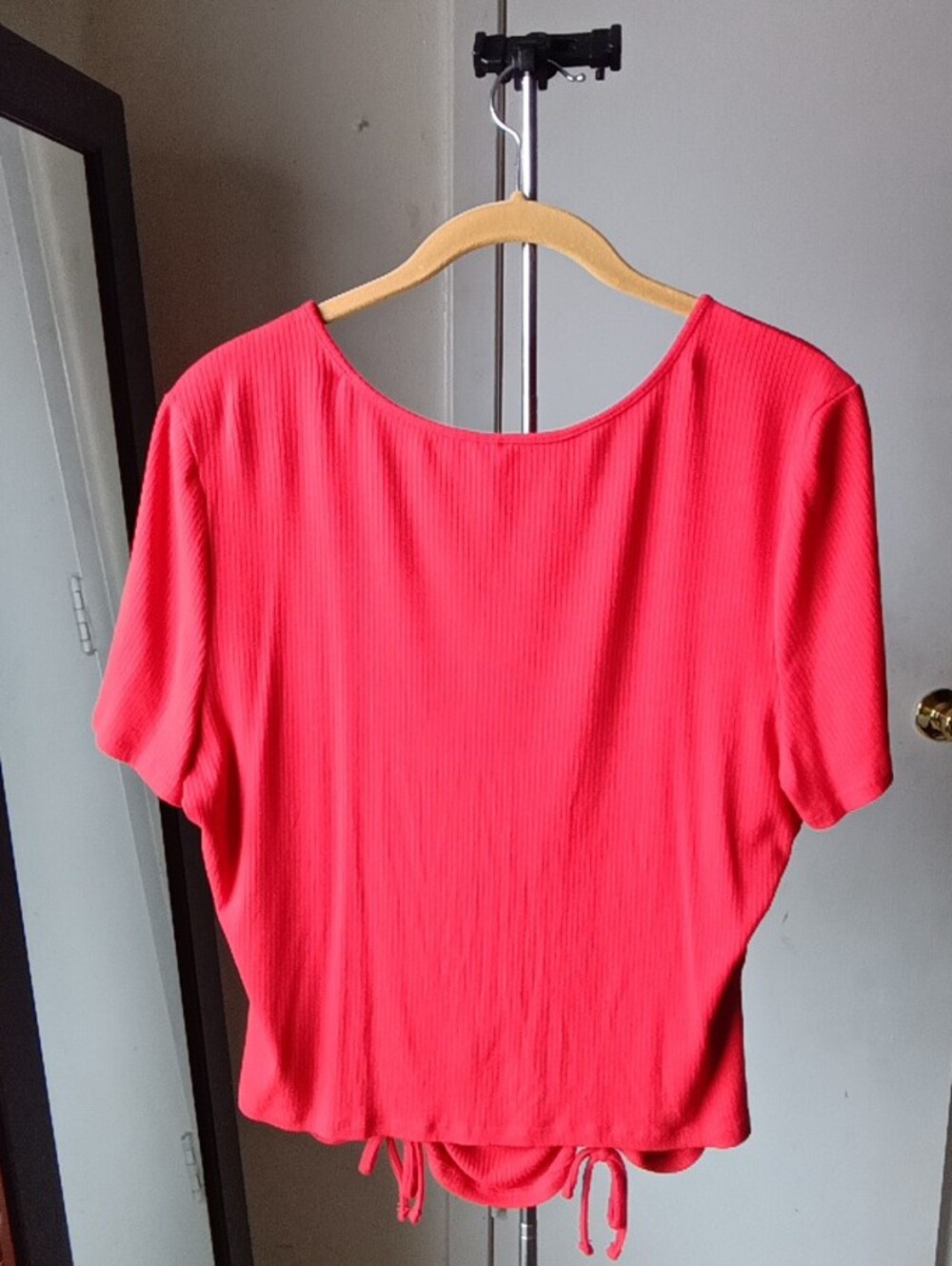 No Boundaries Coral Ribbed Surplice Drawstring Top - Picture 3 of 3